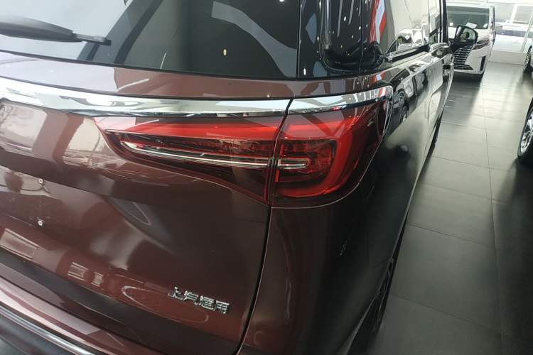 Used Buick GL8 2022 ES Landtrek 653T Luxury Edition
