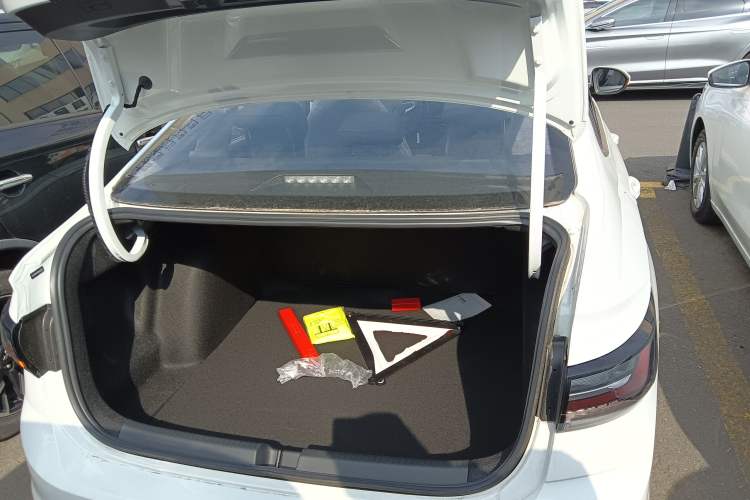 Used Volkswagen Lavida 2025 New Sharp 1.5L Outstanding New Edition
