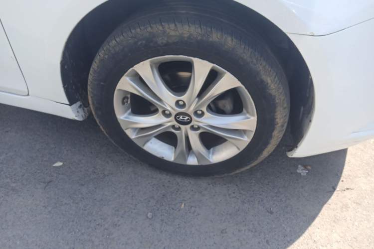 Used Hyundai Sonata 2011 2.0L Automatic Luxury Edition