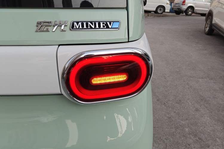 Used Wuling Hongguang MINIEV 2024 3rd Generation 215km Advanced Version