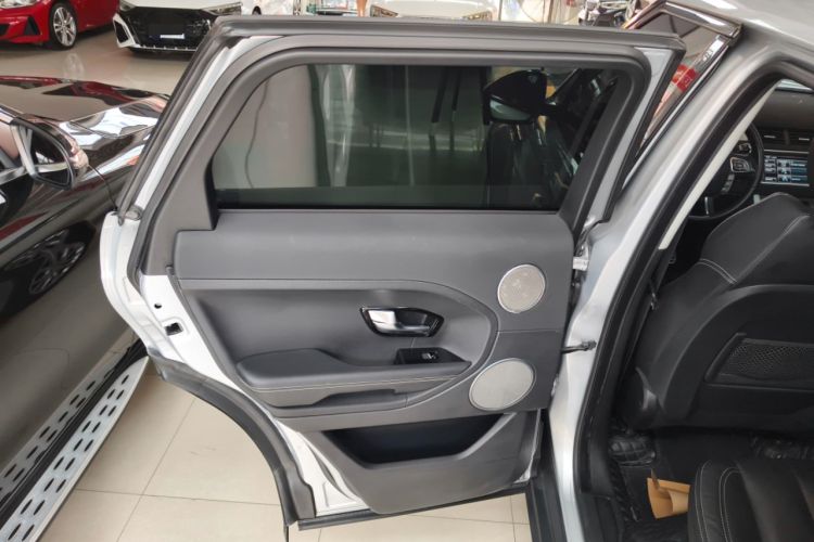 Used Land Rover Range Evoque 2015 2.0T 5-Door Ignite Edition
