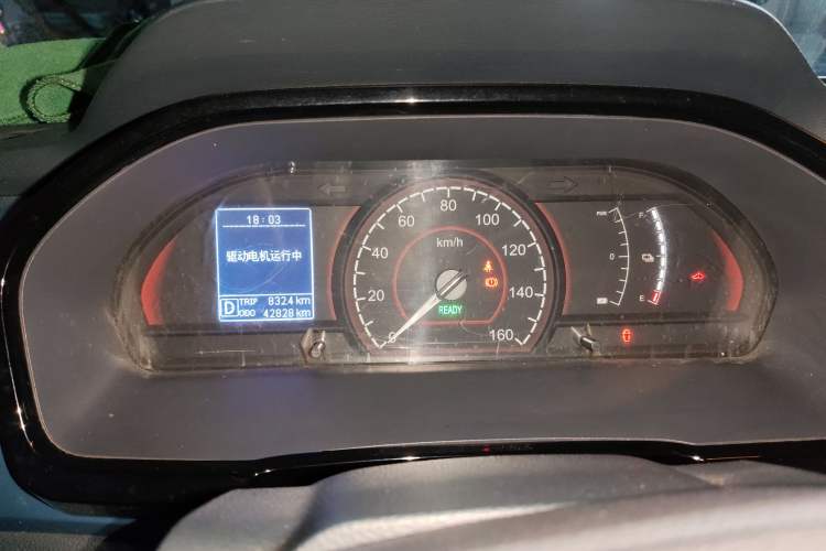 Used SAIC MAXUS EV30 2019 City Logistics Vehicle - Express Version Short Wheelbase Mengguli 35 kWh
