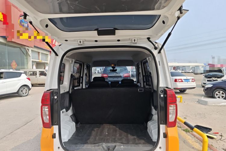 Used Wuling Zhiguang New Energy 2025 Comfort Model