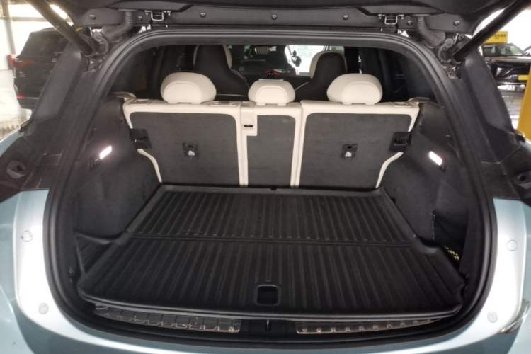 Used Nio ES6 2024 75 kWh
