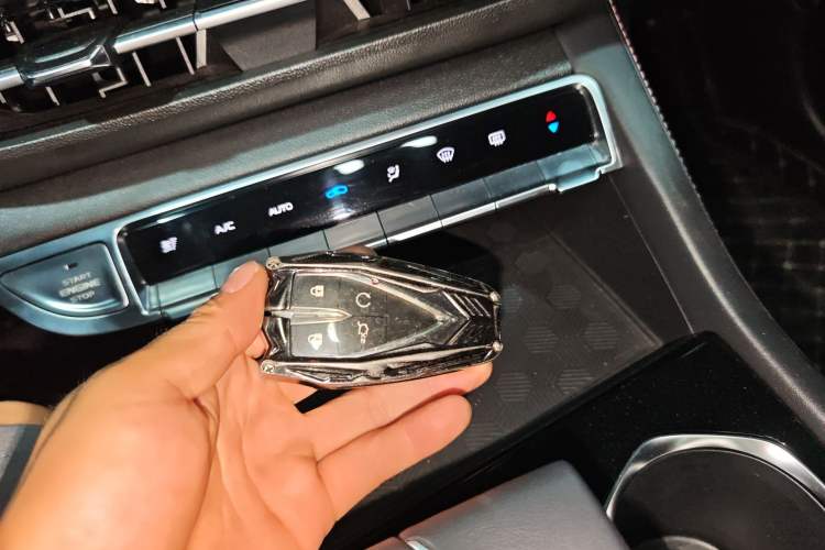 Used CHANGAN Eado 2022 PLUS Blue Whale NE 1.4T GDI DCT Flagship Edition
