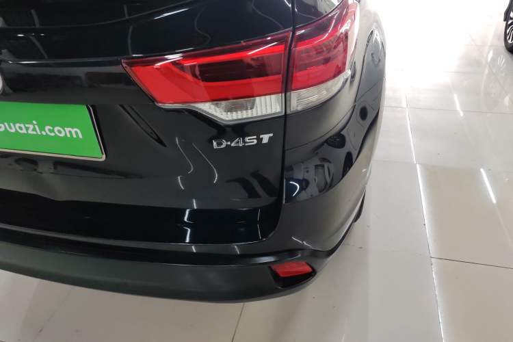 Used Toyota Highlander 2018 2.0T Two-Wheel Drive Elite Edition 7 Seats China VI Standard
