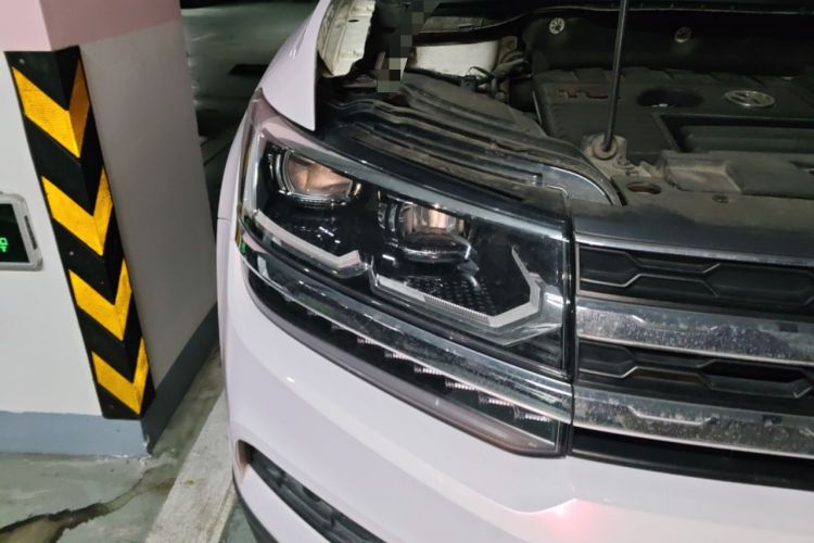 Used Volkswagen Tharu 2019 280TSI Two-Wheel Drive Flagship Version China VI Standard Right Front Headlight