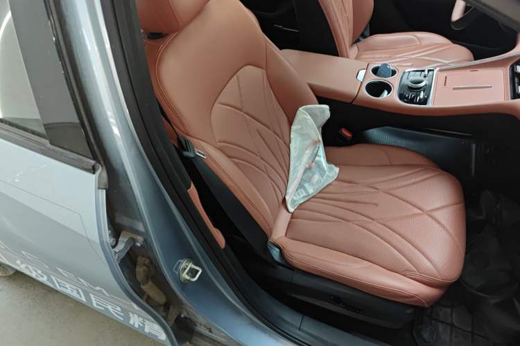 Used Geely Galaxy L6 2025 EM-i 140km Starship Edition