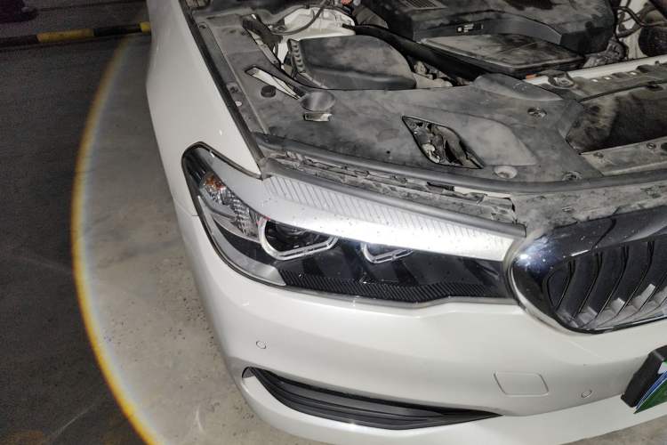 Used BMW 5 Series 2018 528Li Launch Special Edition Right Front Headlight