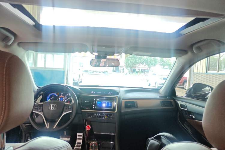 Used Honda Spirior 2017 Hybrid 2.0L Pure Drive Edition
