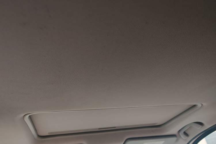 Used FORTHING Joyear X5 2016 1.6L Manual Luxury Model Headliner