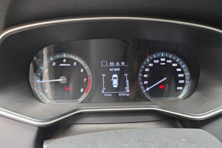 Used CHANGAN OSHAN X7 2020 1.5T Manual Luxury Version
