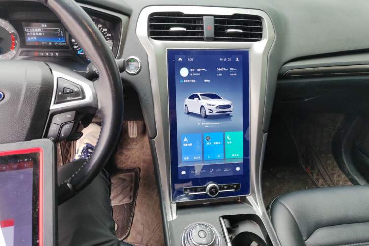 Used Ford Mondeo 2020 EcoBoost 180 Stylish Model Audio And AC Panel