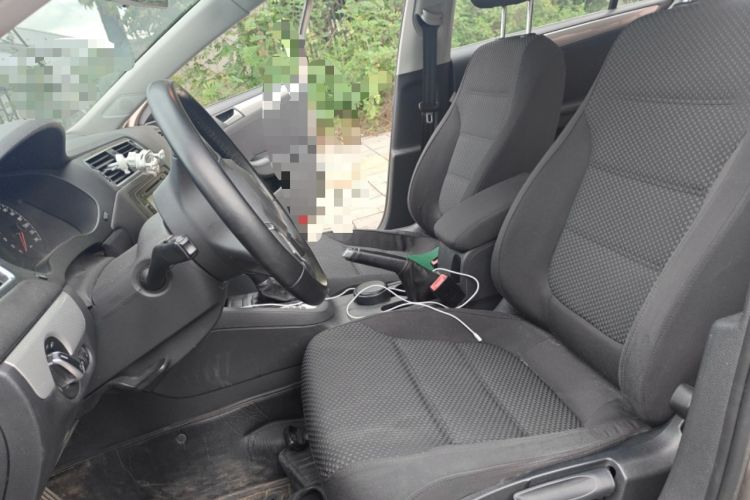 Used Volkswagen Sagitar 2014 Revised Version 1.6L Automatic Leading Edition
