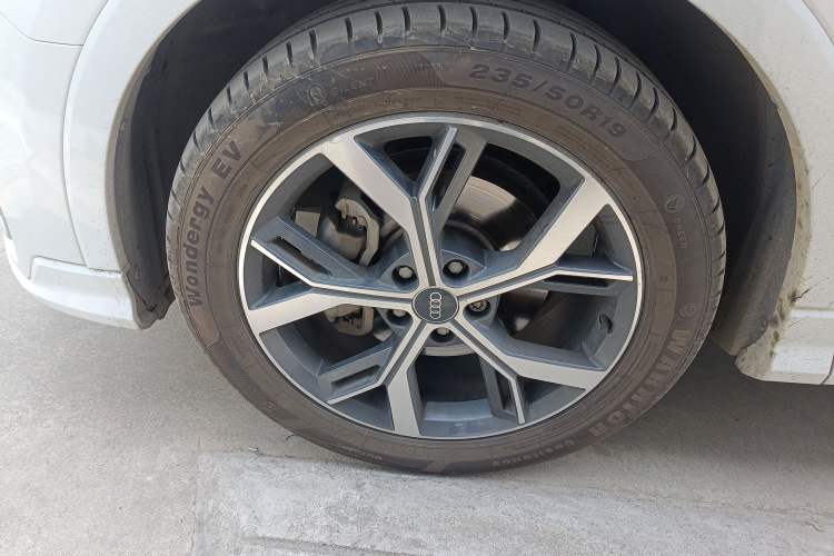 Used Audi Q3 Sportback 2020 40 TFSI Fashion Model
