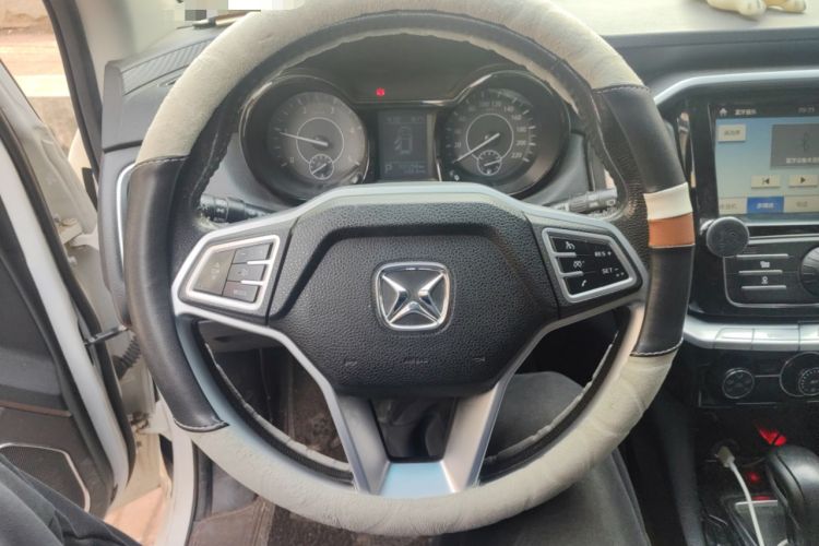 Used JMC Yusheng S350 2017 2.0T Automatic 2WD Diesel Luxury Edition 5 Seats