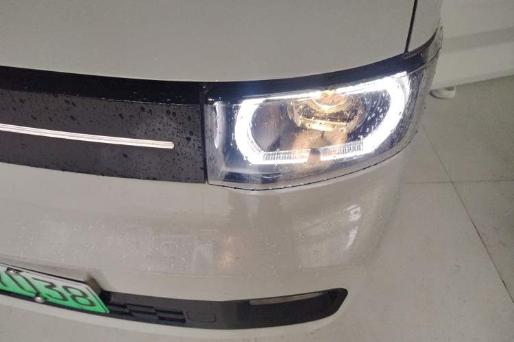 Used Wuling Hongguang MINIEV 2022 Macaron Premium Model – Lithium Iron Phosphate