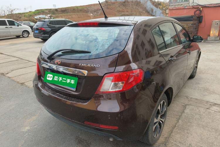 Used Geely Auto Classic Emgrand 2013 Hatchback 1.5L Manual Luxury Model
