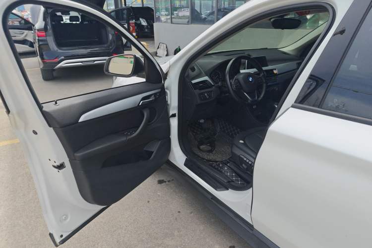 Used BMW X1 2016 sDrive18Li Fashion Model Driver Seat