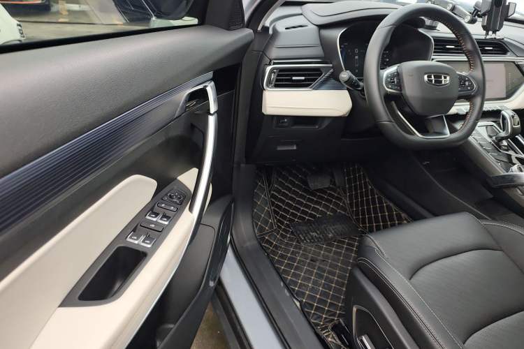 Used Geely Auto Emgrand X7 Sport 2022 Boyue X 1.8TD DCT Smart Model Driver Seat