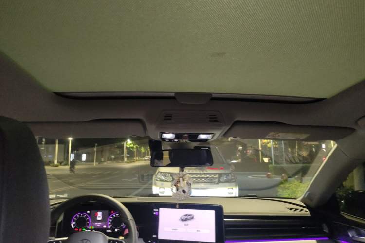 Used Volkswagen Lamando 2024 Lavida L 280TSI DSG Cool & Spicy Edition