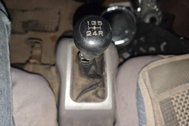 Used Wuling Rongguang 2011 1.2L Standard Version
