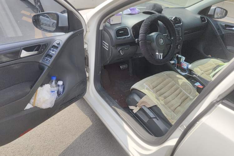 Used Volkswagen Golf 2012 1.6L Automatic Comfort Model