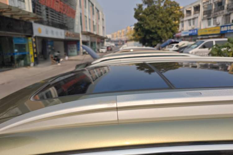 Used Cowin X5 2017 2.0L CVT Luxury Version
