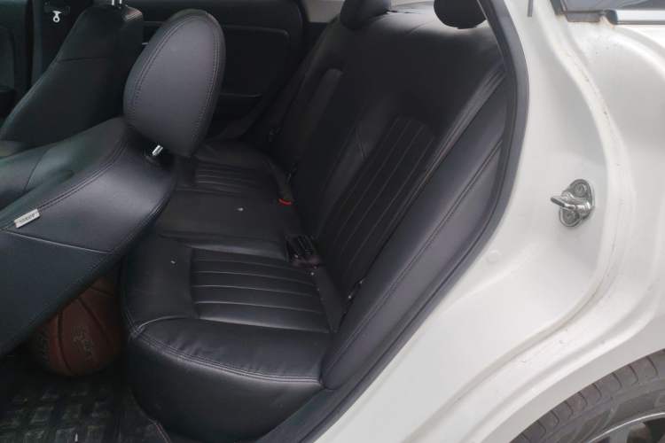 Used Bestune B50 2016 1.6L manual luxury version