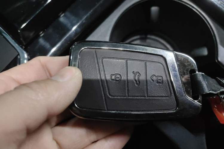 Used Volkswagen Passat 2023 Facelift 330TSI Luxury Edition
