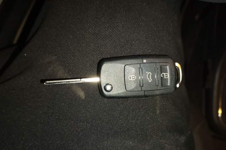 Used Volkswagen Polo 2014 1.4L Manual Comfort Edition