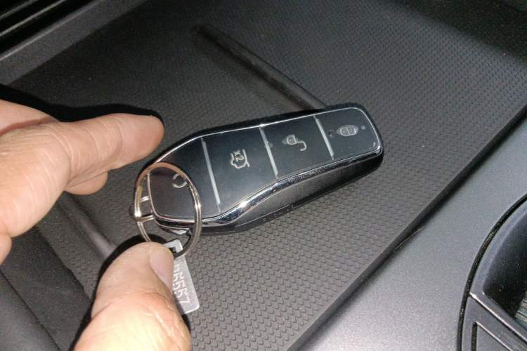 Used BYD Seal 06 New Energy 2024 DM-i 120KM Prestige Model
