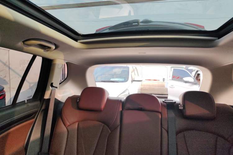 Used Buick Envision 2020 20T Two-Wheel Drive Luxury Model