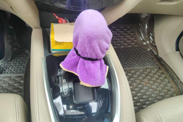 Used Nissan X-Trail 2014 2.0L CVT Comfort Edition 2WD Gear Lever