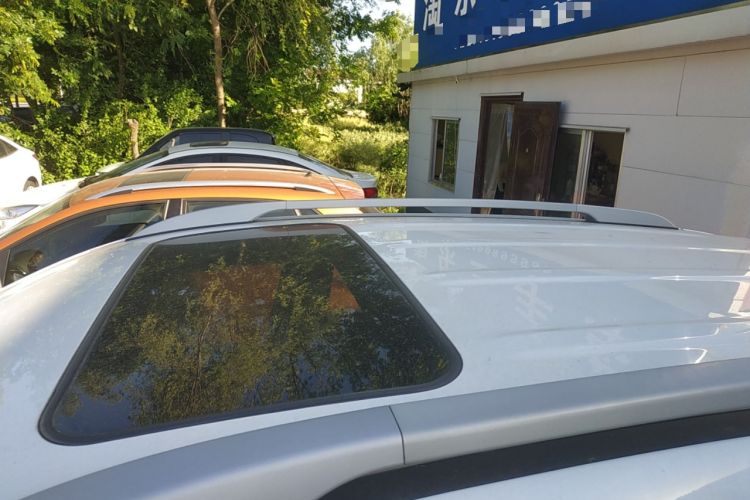 Used Hyundai ix35 2015 2.0L Automatic 2WD Smart Version China V Standard Roof