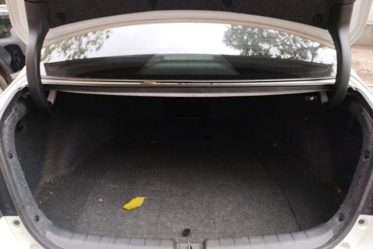 Used Honda Accord 2016 2.0L Elite Edition Trunk