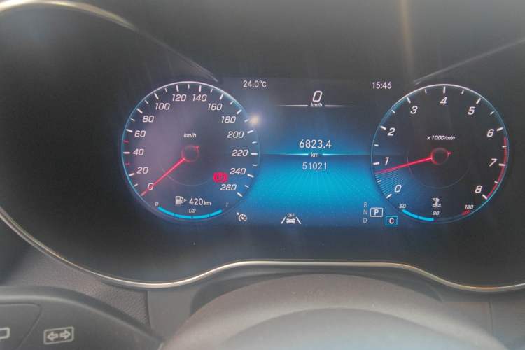 Used Mercedes-Benz GLC 2020 Facelift GLC 300 L 4MATIC Dynamic Edition Odometer Close Up