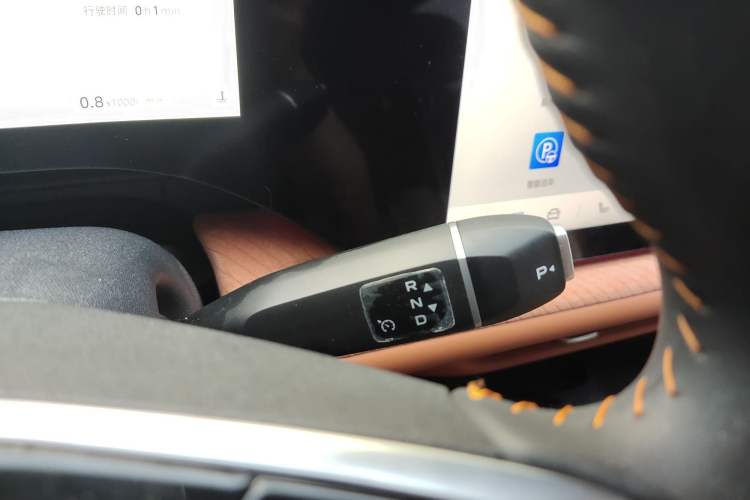 Used CHANGAN CS75 PLUS 2025 4th Generation 1.5T New Blue Whale Smart Flagship Version
