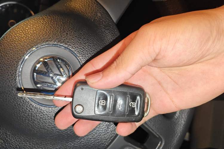 Used Volkswagen Tiguan L 2016 280TSI Automatic Two-Wheel-Drive Silk Road Style Edition
