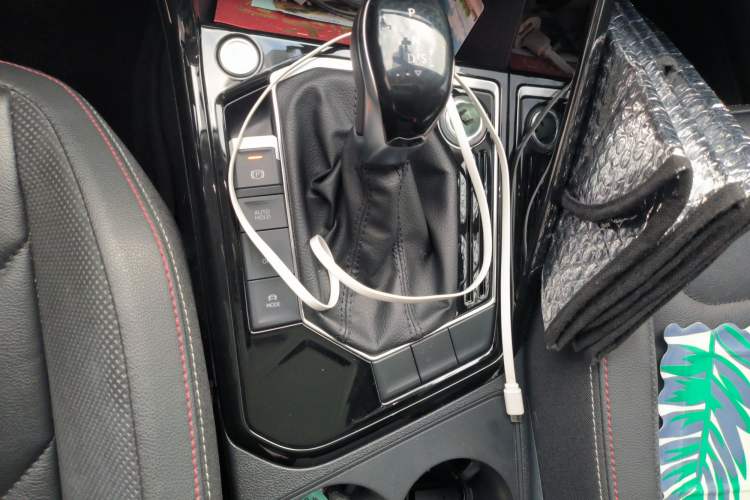 Used Volkswagen Tayron 2019 330TSI Two-Wheel Drive Luxury Model China VI Standard
