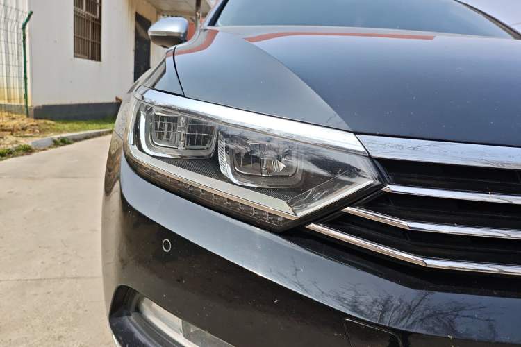 Used Volkswagen Magotan 2019 330TSI DSG Luxury Version China VI Standard