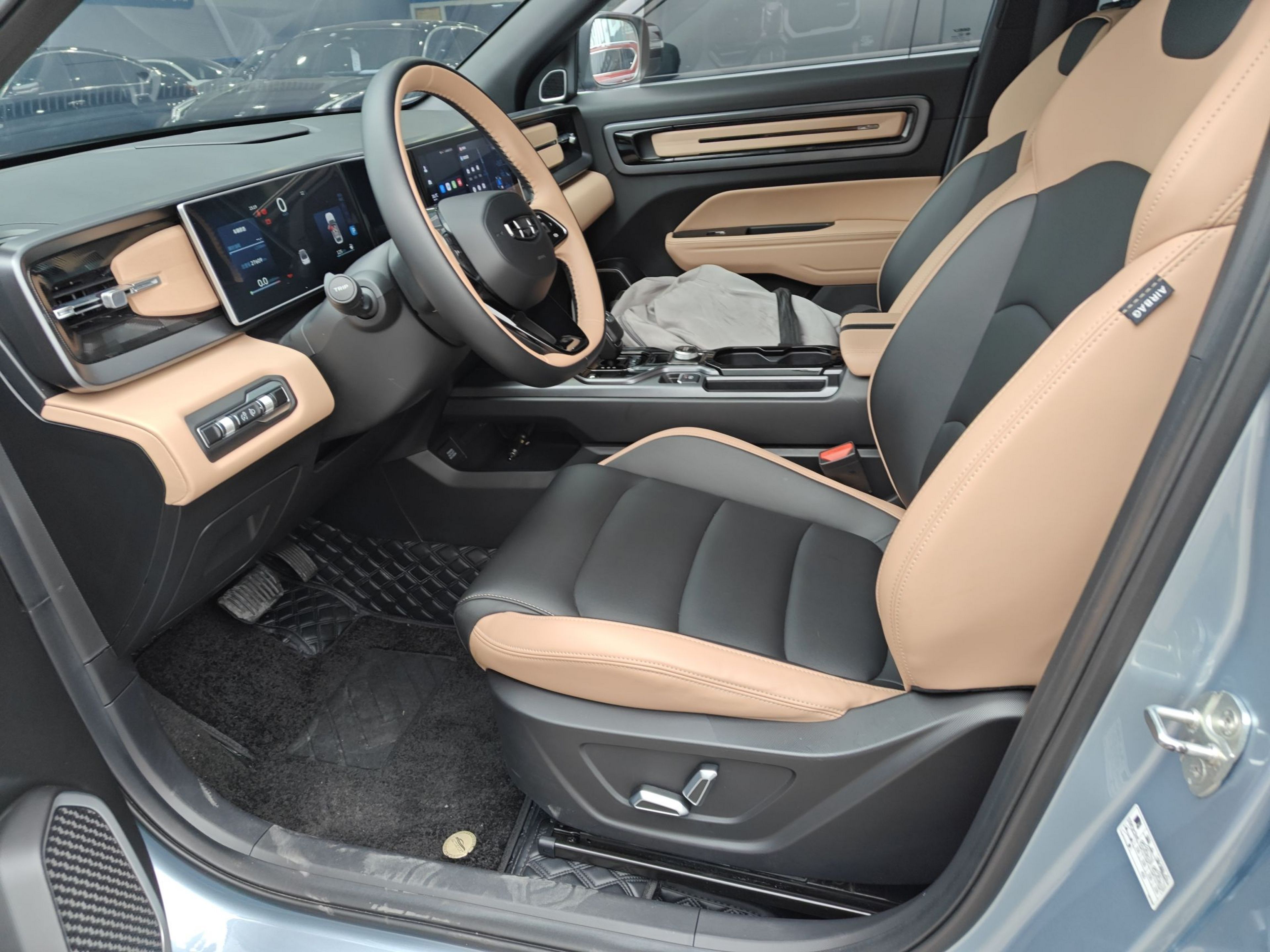 Переднее сиденье в автомобиле