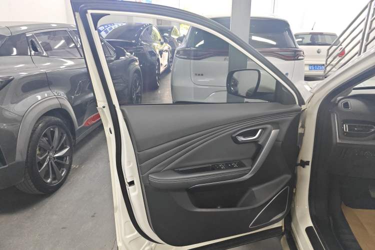 Used JETOUR X70 2018 1.5T Automatic YueXing Edition
