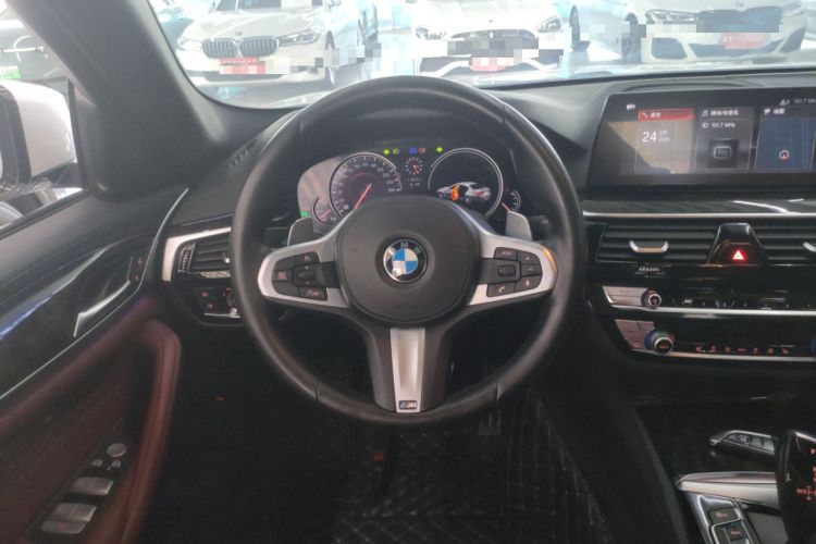 Used BMW 5 Series 2018 Restyled 530Li Leading Edition M Sport Package