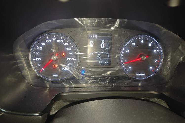 Used Roewe RX5 2016 20T Two-Wheel Drive Manual Flagship Edition
