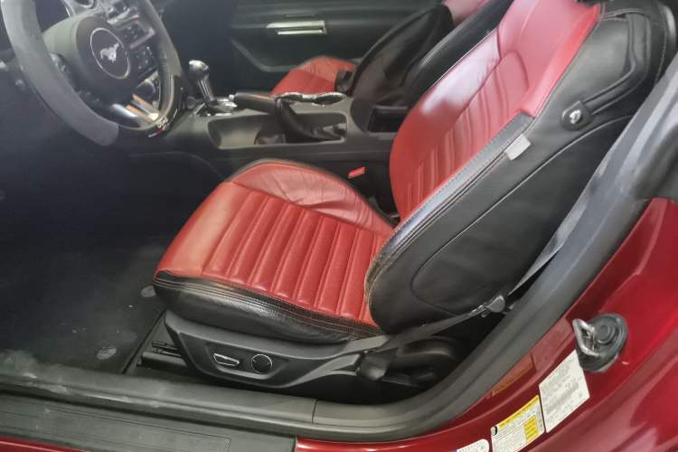 Used Ford Mustang 2015 2.3T Automatic U.S.-Spec Version