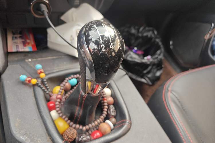 Used Geely Auto GX7 2015 Classic Edition 1.8L Manual Elite Model China IV