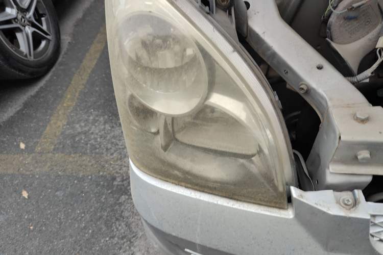 Used Wuling Rongguang 2011 1.2L Base Version