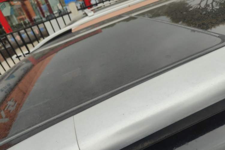 Used GAC Trumpchi GS8 2017 320T Two-Wheel Drive Luxury Smart Connectivity Version (7 Seats) Roof