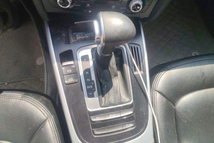 Used Audi A4L 2015 35 TFSI Millionth Anniversary Intelligent Edition Gear Lever